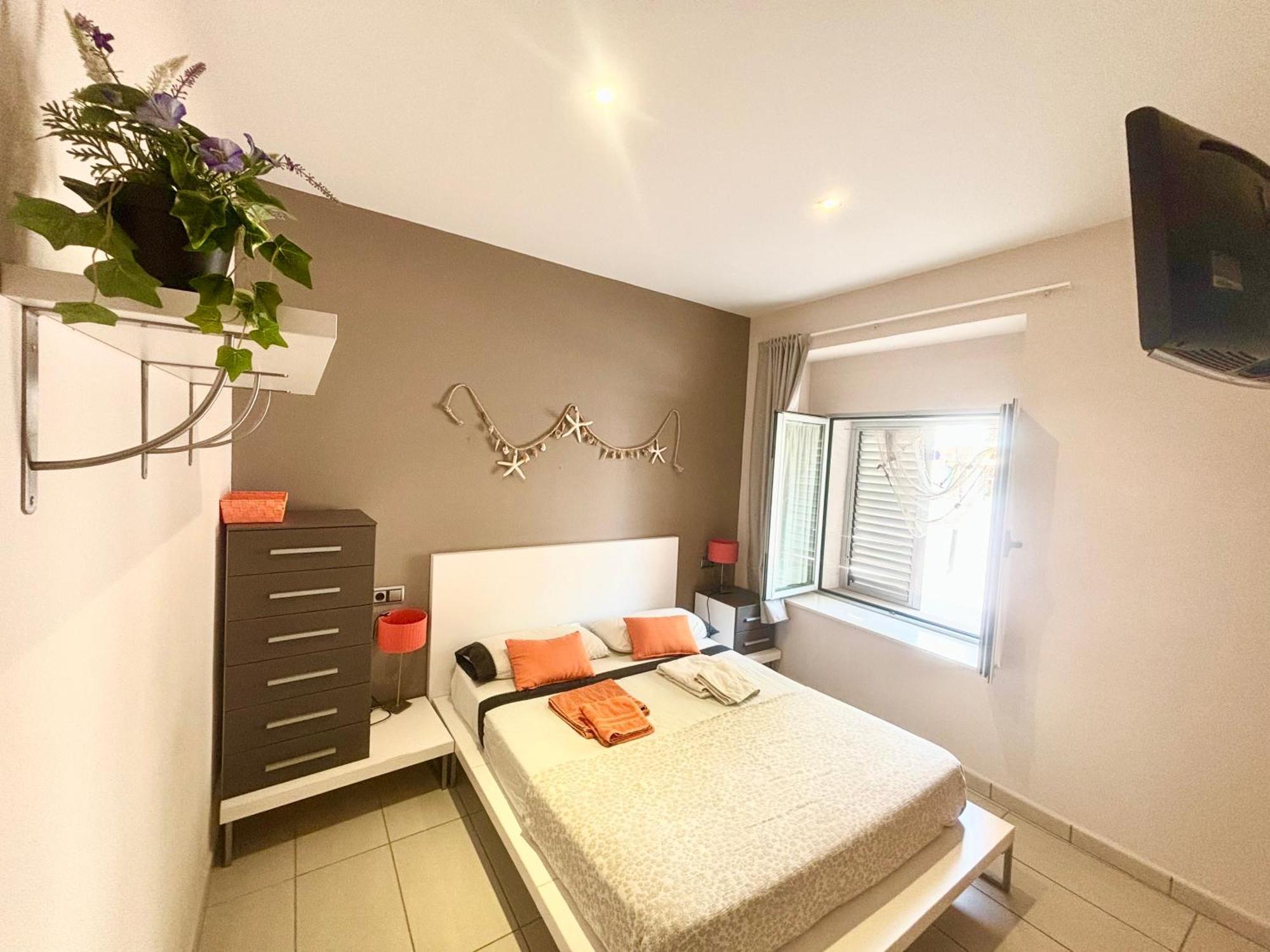 Increible Casa Frente Al Mar , Planta Baja Apartment Torredembarra Bagian luar foto